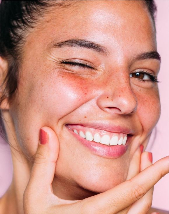 Himalaya Pink Salt Whitening Natural Salt Toothpaste (Fluoride-Free)