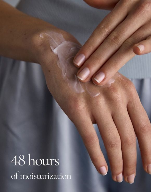 Skin So Soft Replenishing Hand Cream