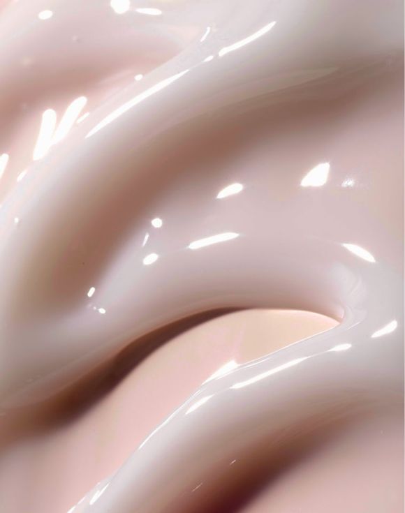 Skin So Soft+ Firm Up with Collagen Peptide Body Lotion